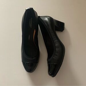 Rockport | Size 10 | Black leather heels | Comfortable + bottom grip | Like new